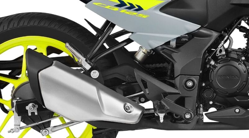 CB125 Hornet - Image 6
