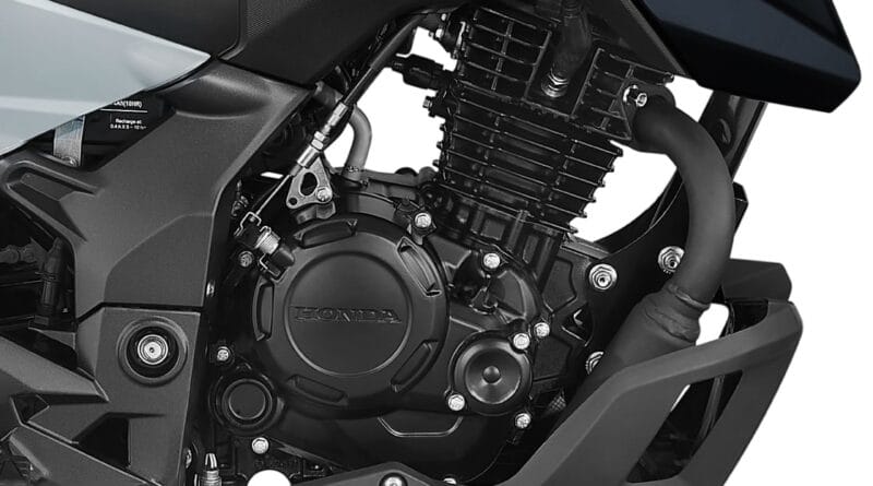 CB125 Hornet - Image 11